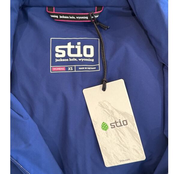 STIO Women’s Fernos Insulated Vest Size XS - Picture 6 of 10
